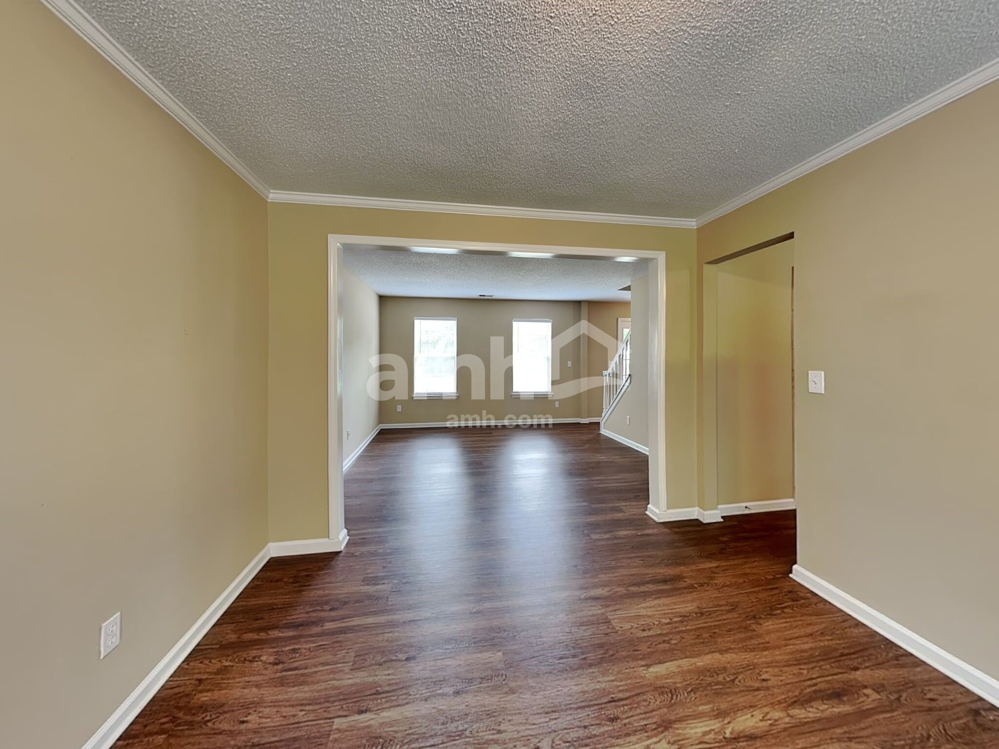 Building Photo - 12719 Diamond Dr