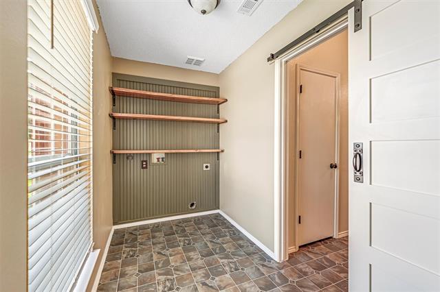 Building Photo - 1624 Appaloosa Dr