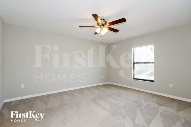 Building Photo - 9637 Sage Creek Dr