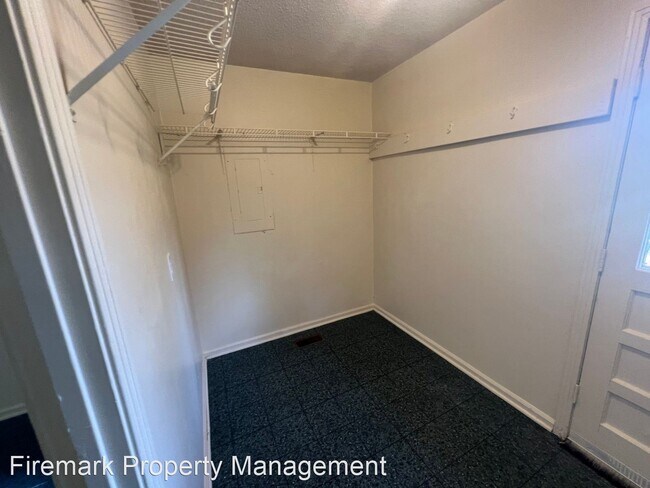 Building Photo - 3 br, 1 bath House - 361 Hickory Grove Rd.