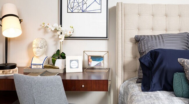 Building Photo - 3 Waterway Square Pl