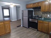 Building Photo - 16 N 11th St