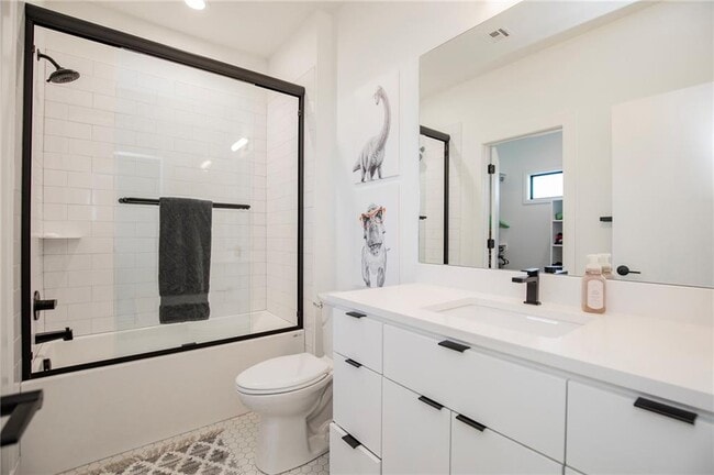 Building Photo - 4205 S Watercrest Dr
