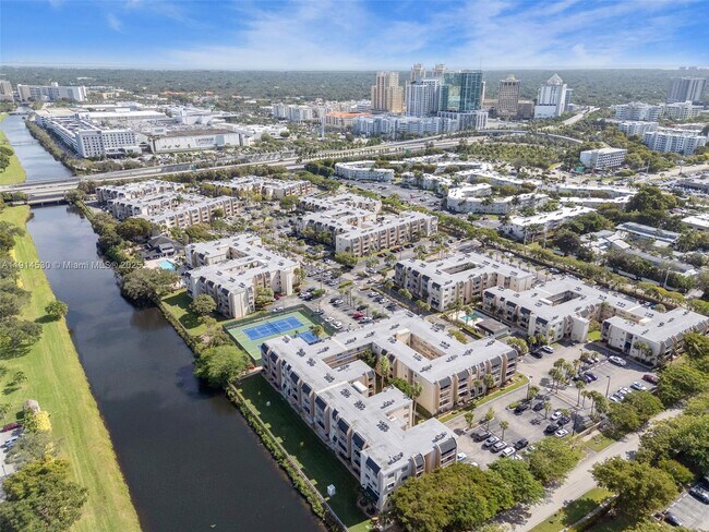 Building Photo - 7785 SW 86th St