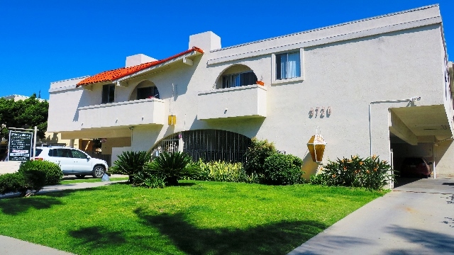 Primary Photo - Lido Apartments - 3720 Cardiff Avenue