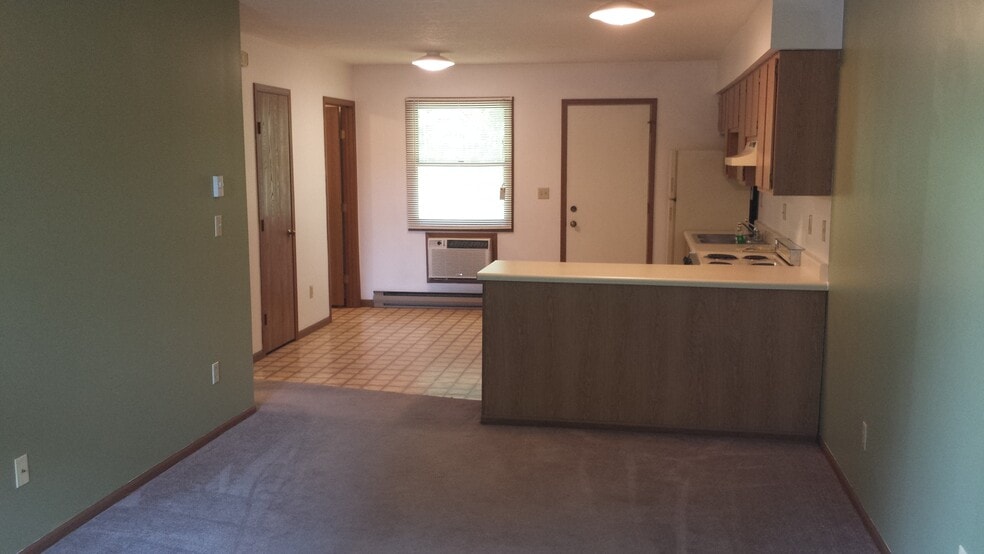 Building Photo - 532 Executive Blvd