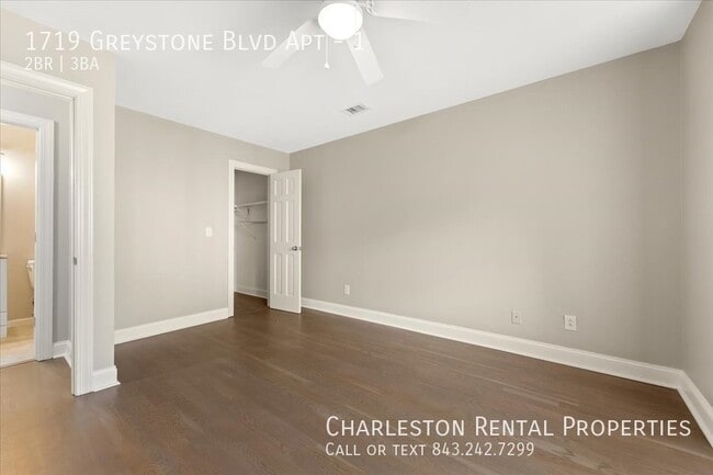 Building Photo - 1719 Greystone Blvd