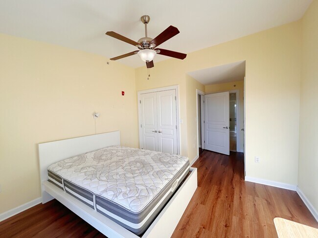 Building Photo - 4 Repton Pl