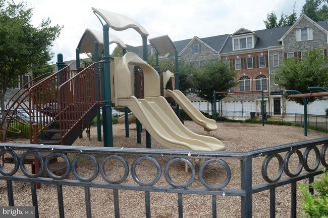 Building Photo - 4216 Timber Meadow Dr