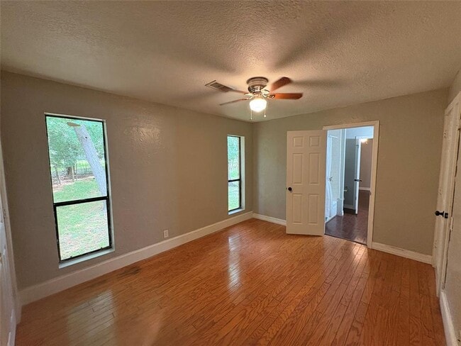 Building Photo - 3723 O Henry Dr