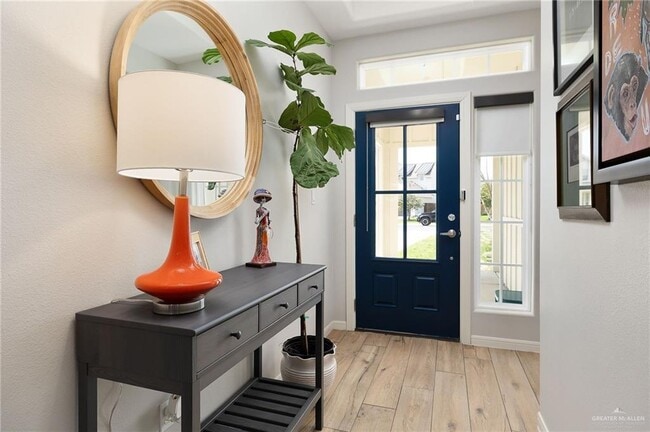 Building Photo - 28 Escondido Pass