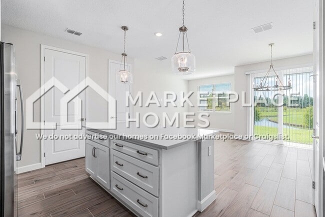 Building Photo - 7678 Deer Vly Cir