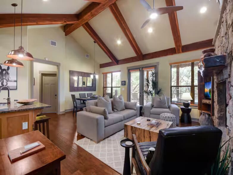 Building Photo - 18705 Natures Way