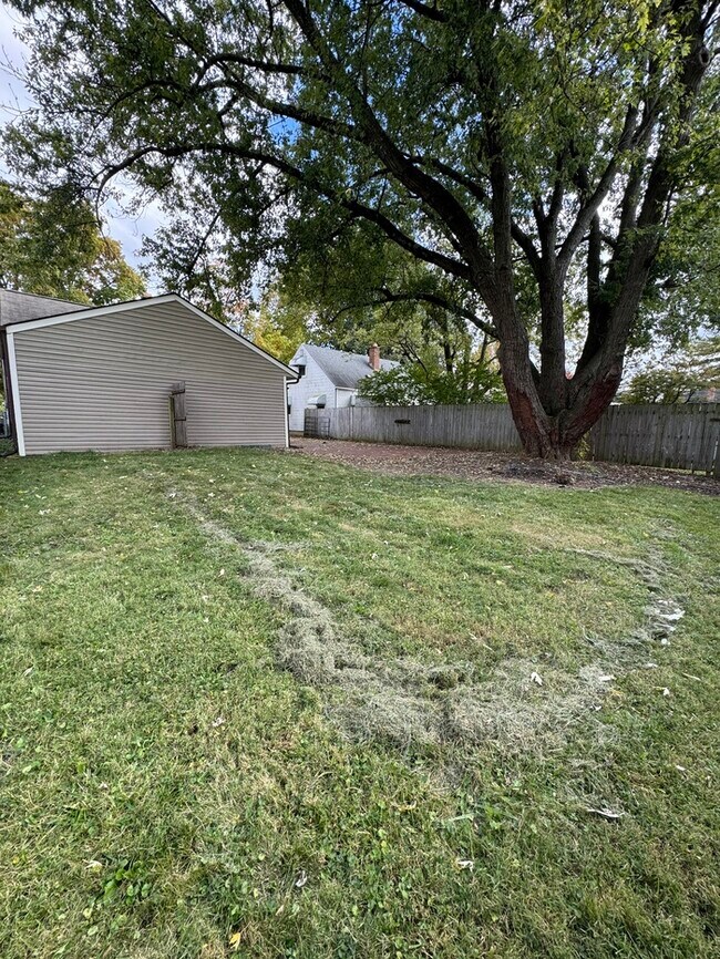 Building Photo - 3175 Karl Rd