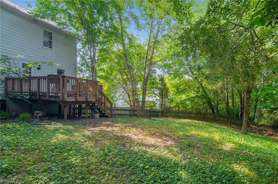 Building Photo - 1508 Trinity Garden Cir