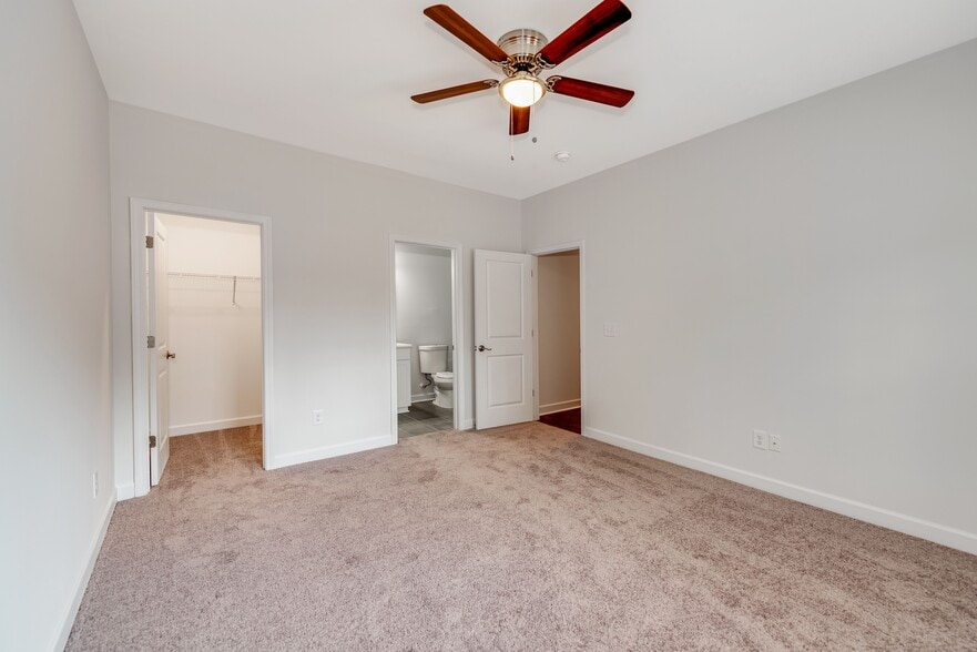 Building Photo - 910 N Ransom St