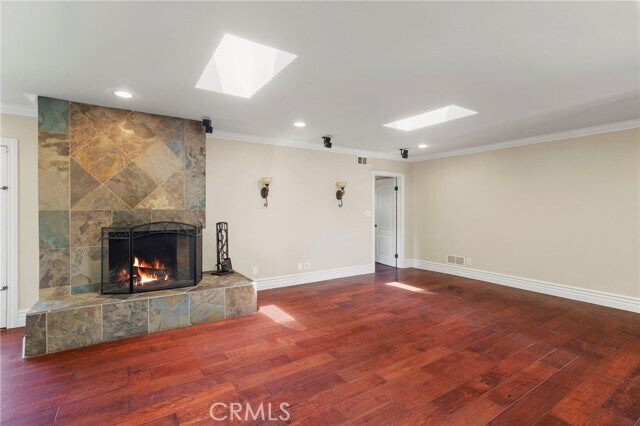 Building Photo - 1011 S Montezuma Way