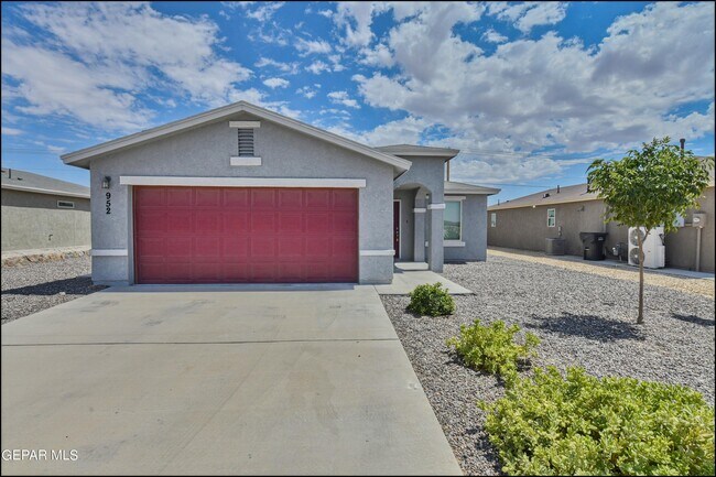 Building Photo - 952 Orangetip Dr