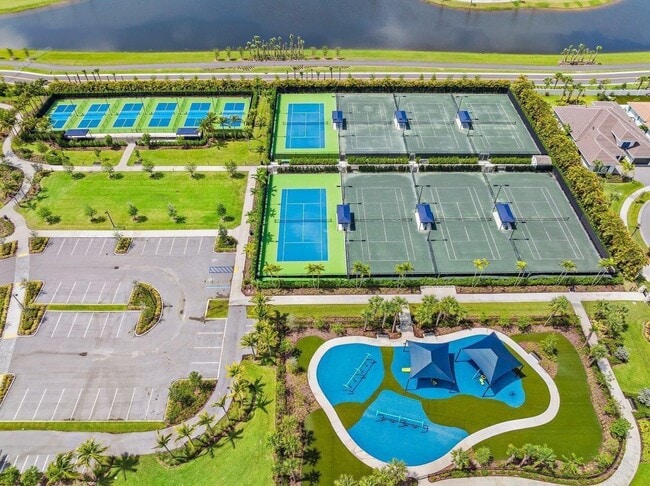 Building Photo - 12724 Nautilus Cir