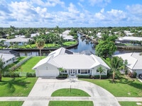 Building Photo - 772 Apple Tree Ln