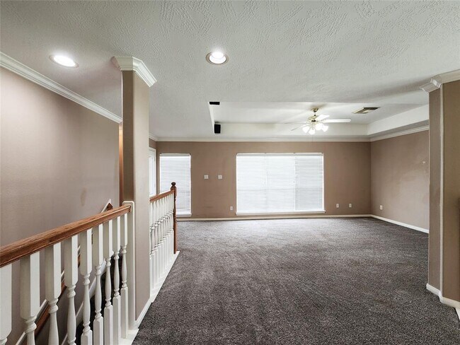 Building Photo - 17406 Autumn Oak Way