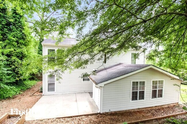 Building Photo - 5695 Sugar Creek Ct