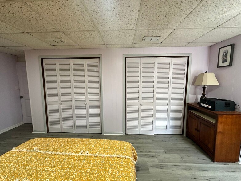 Building Photo - 923 Abbiegail Dr