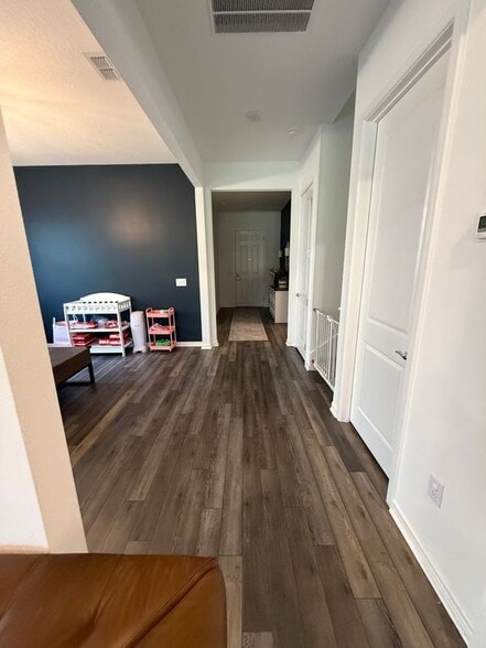 Building Photo - 12648 Hayes Clan Rd