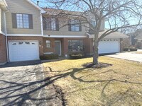 Building Photo - 171 N Clare Ct