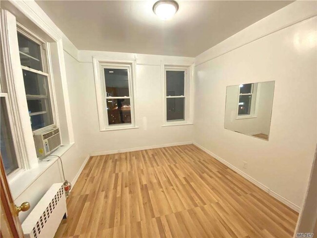 Building Photo - 36-21 Ditmars Blvd