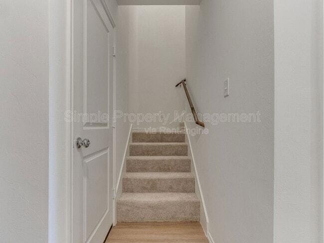 Building Photo - 1824 Wolford Wy