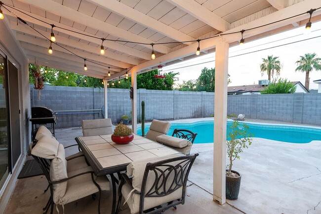 Building Photo - Charming 3BR House in Scottsdale