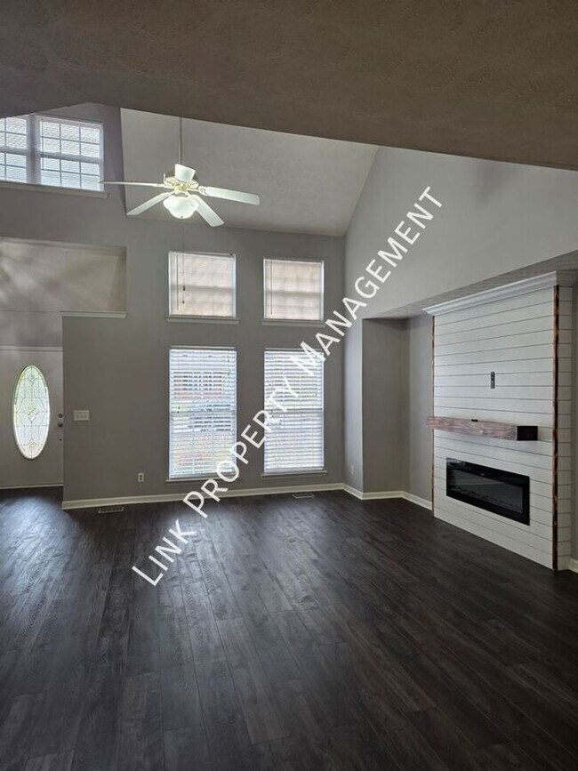 Building Photo - HALF OFF MAY!  Beautiful 4-Bedroom Home in Desirable Harrison Location – Minutes from Volkswagen ...