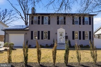 Building Photo - 6314 Barrs Ln