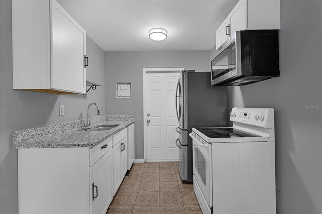 Building Photo - 1086 Hibiscus Ct