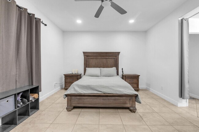 Building Photo - 82540 Lordsburg Dr