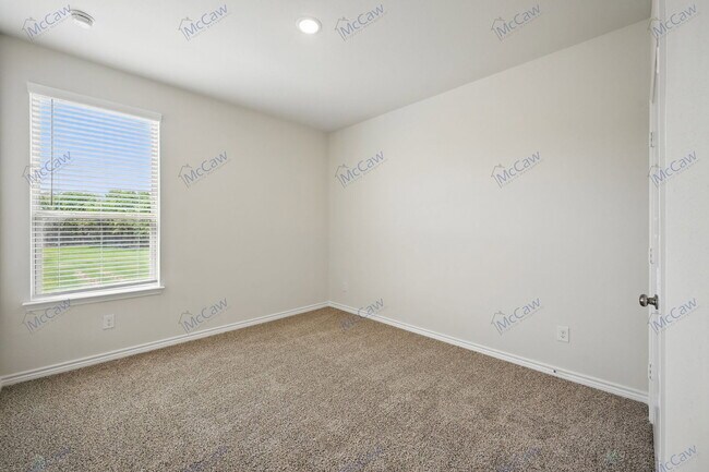 Building Photo - 502 Trailhead Ln