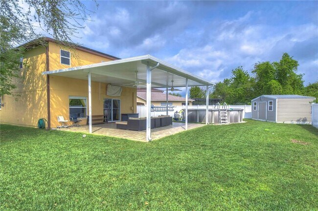 Building Photo - 17455 Garden Heath Ct