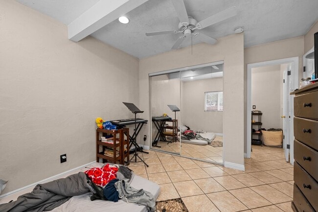 Building Photo - 4840 College Ave