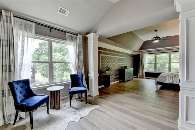 Building Photo - 11034 Estates Cir