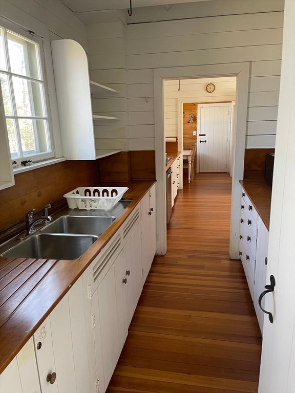 Building Photo - 45 Old Cove Rd