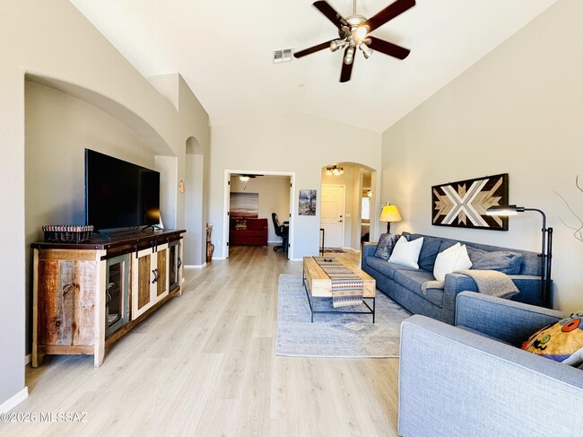 Building Photo - 39577 Diamond Bay Dr