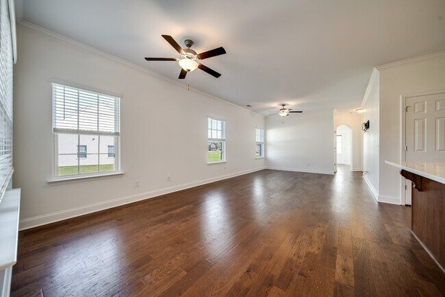 Building Photo - 1647 Foston Ln