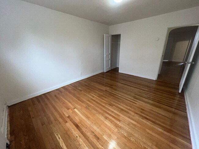 Building Photo - 6840 Marshall Rd