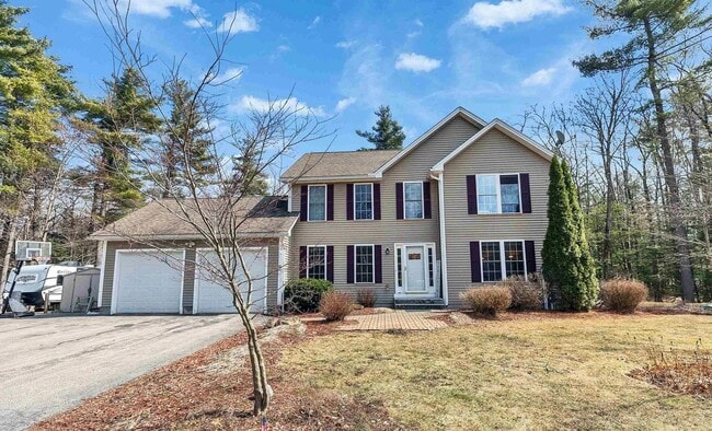 Building Photo - 5 Deer Run