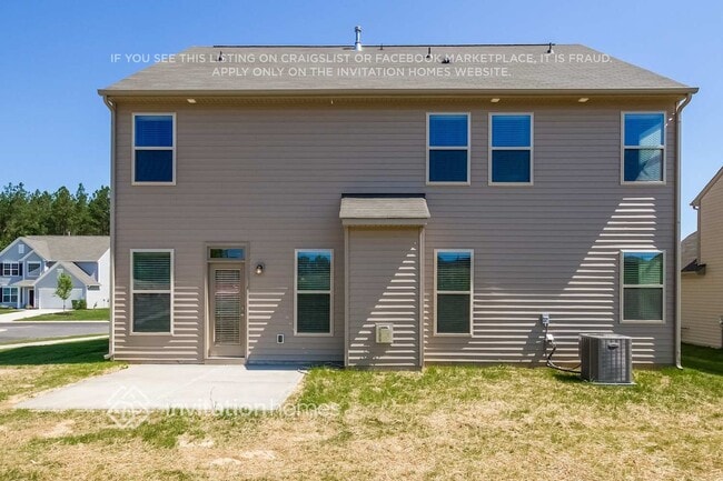 Building Photo - 457 Augustus Lane