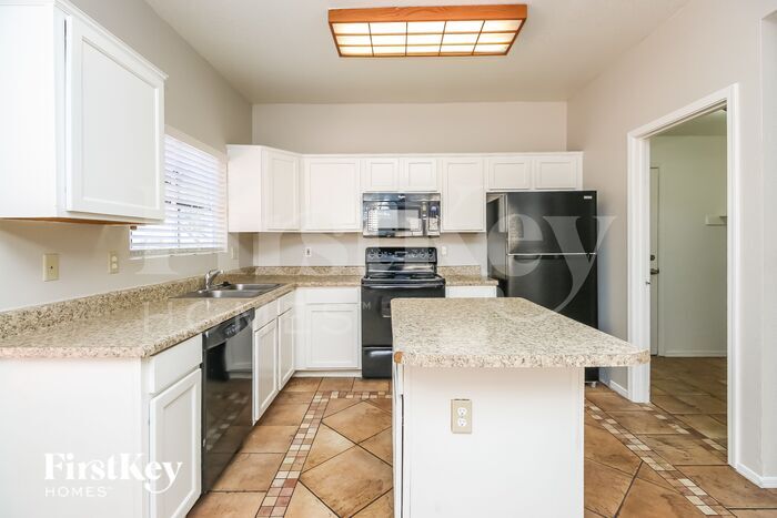 Building Photo - 3710 W Spinnaker Ln