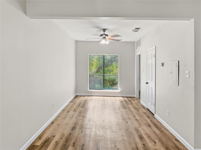 Building Photo - 7126 Holly Hill Dr