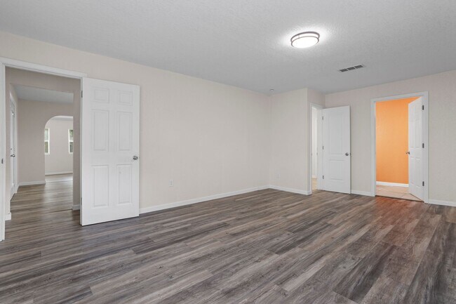 Building Photo - Beautiful home in Moss Point