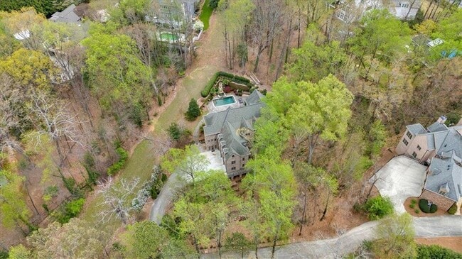 Building Photo - 115 Mount Paran Ridge